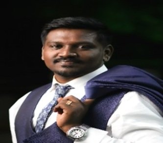 Naveen K, Proprietor of Kannan Malligai Store